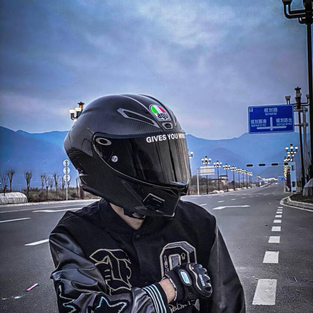 龙龙