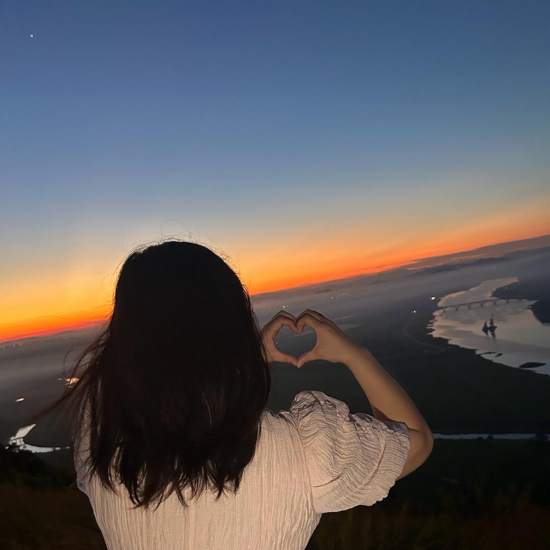 ❛‿˂̵乐乐妈咪