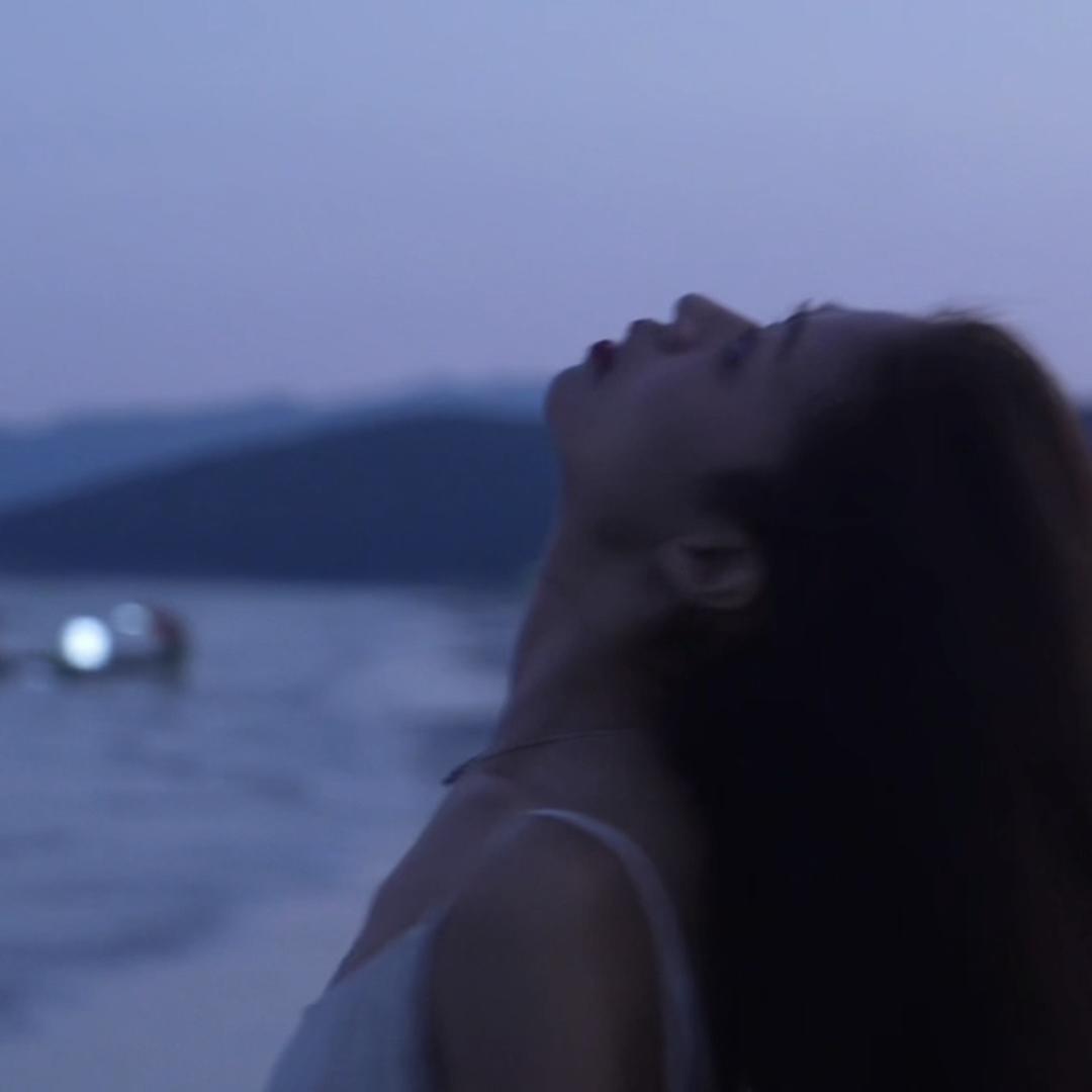 阿莎莎.