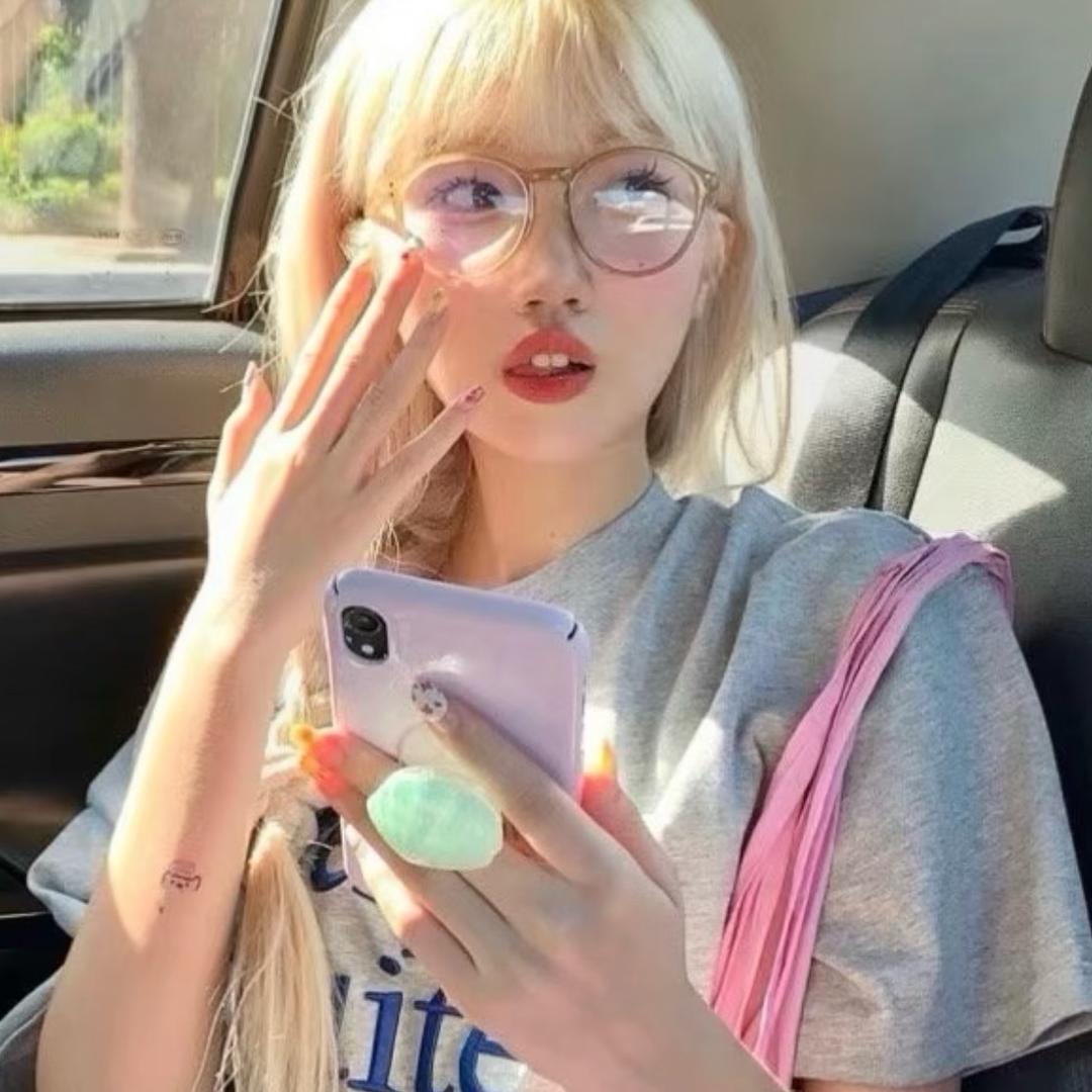 張hhh.