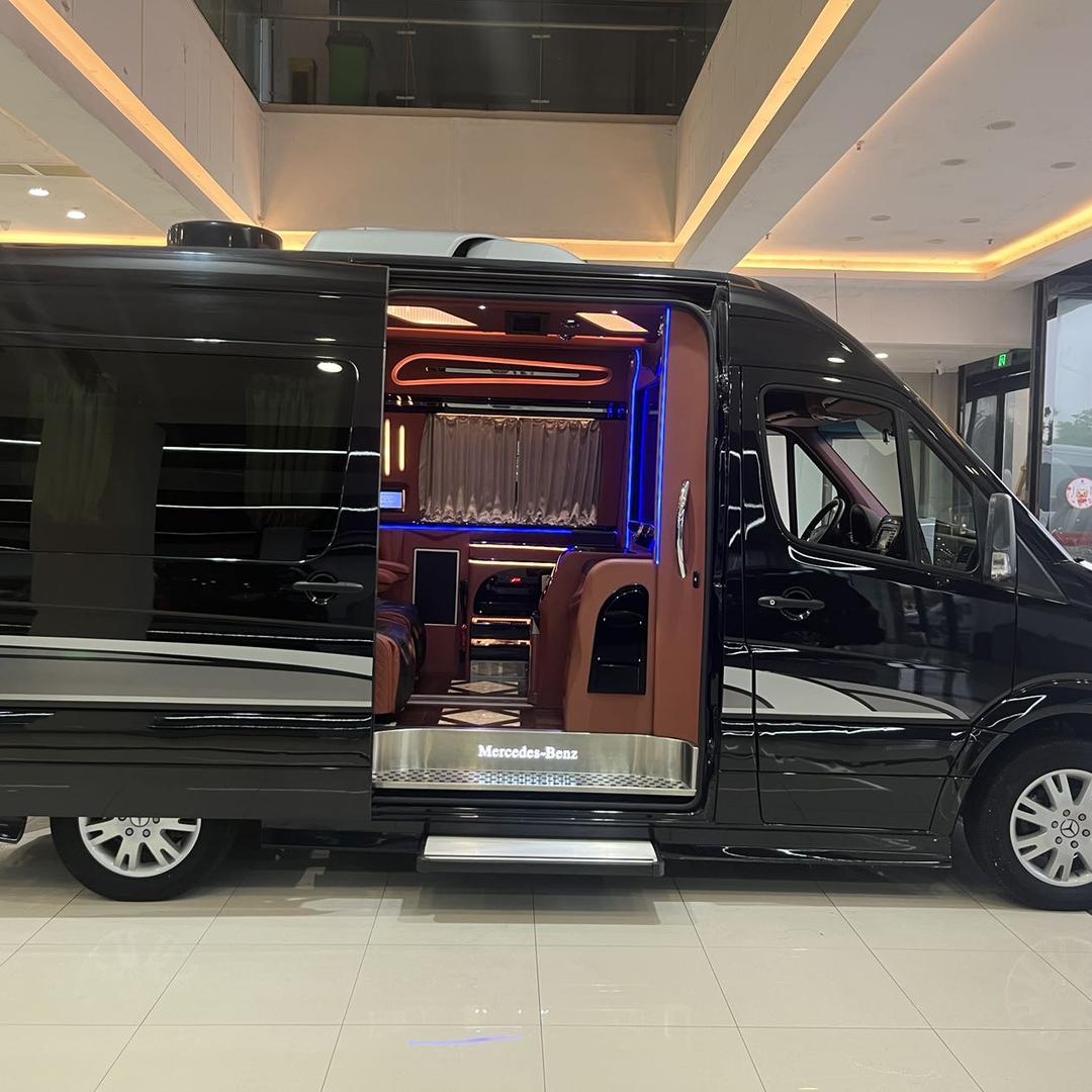 长沙森界二手客车（考斯特，海狮，宇通，）