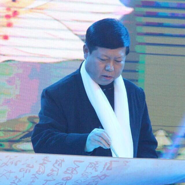 秋空一鹤