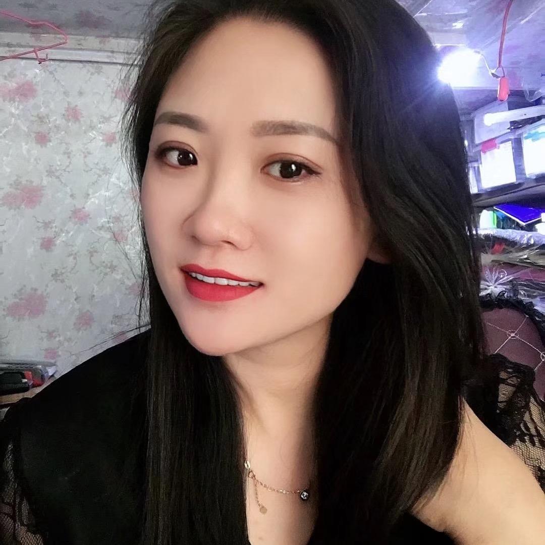 英伟座套