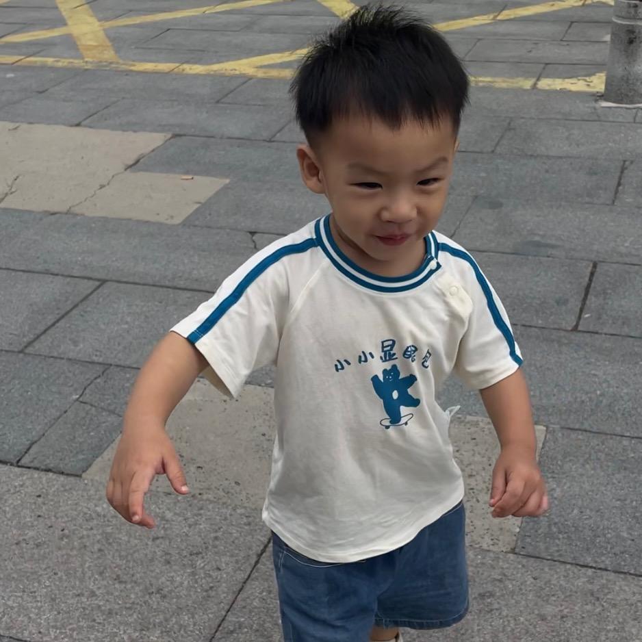小糖果成长记