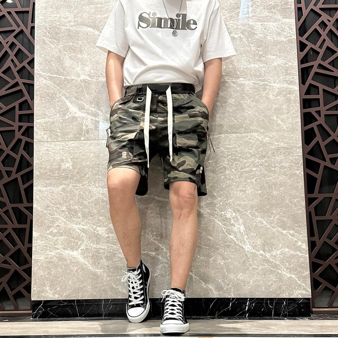 极简精品服饰店