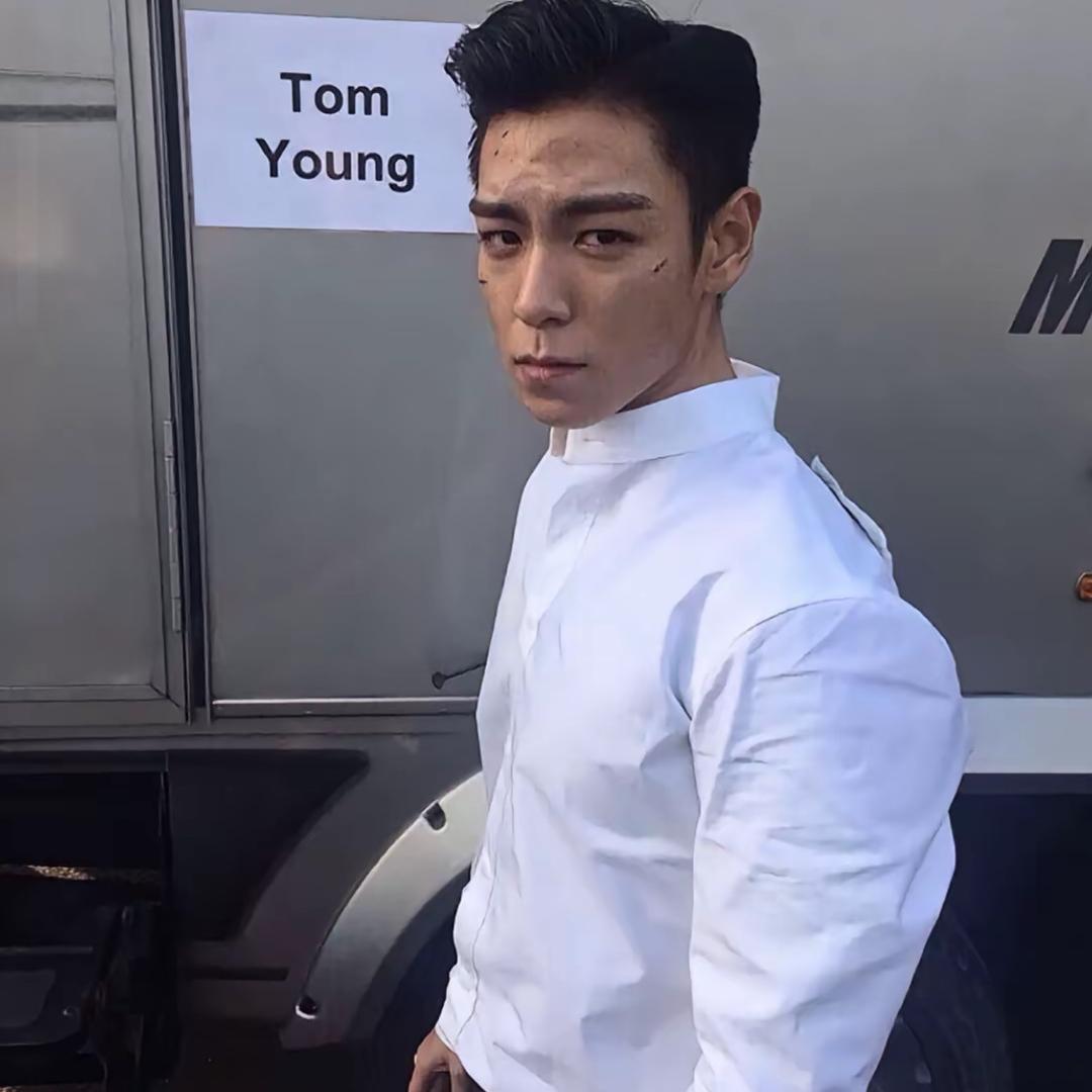 Male star🕊️