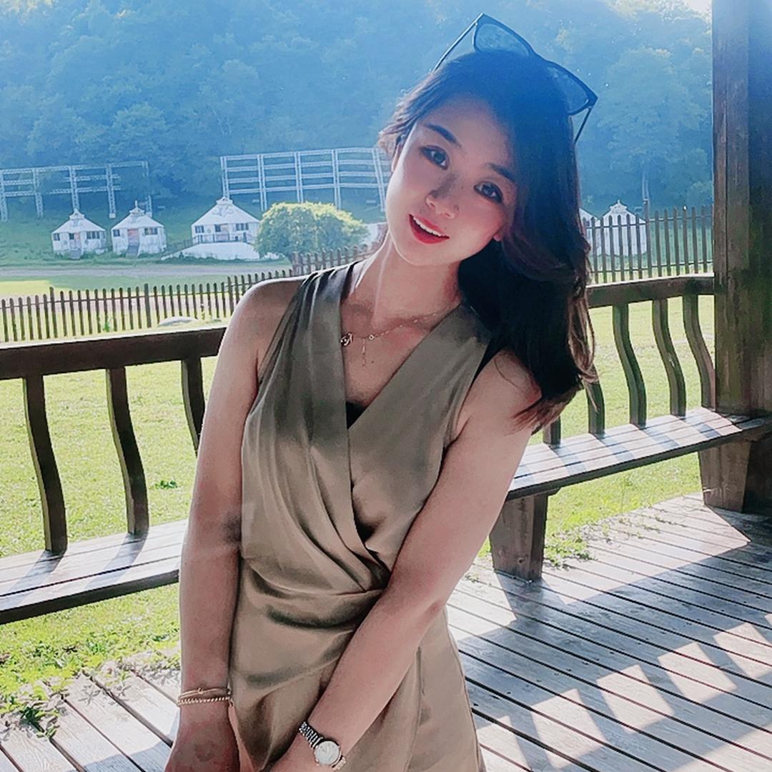 Miss 李