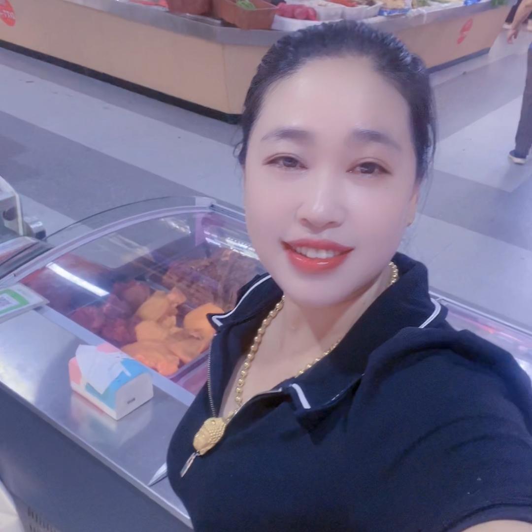 蓝坊丫头卤菜👉梁氏商行