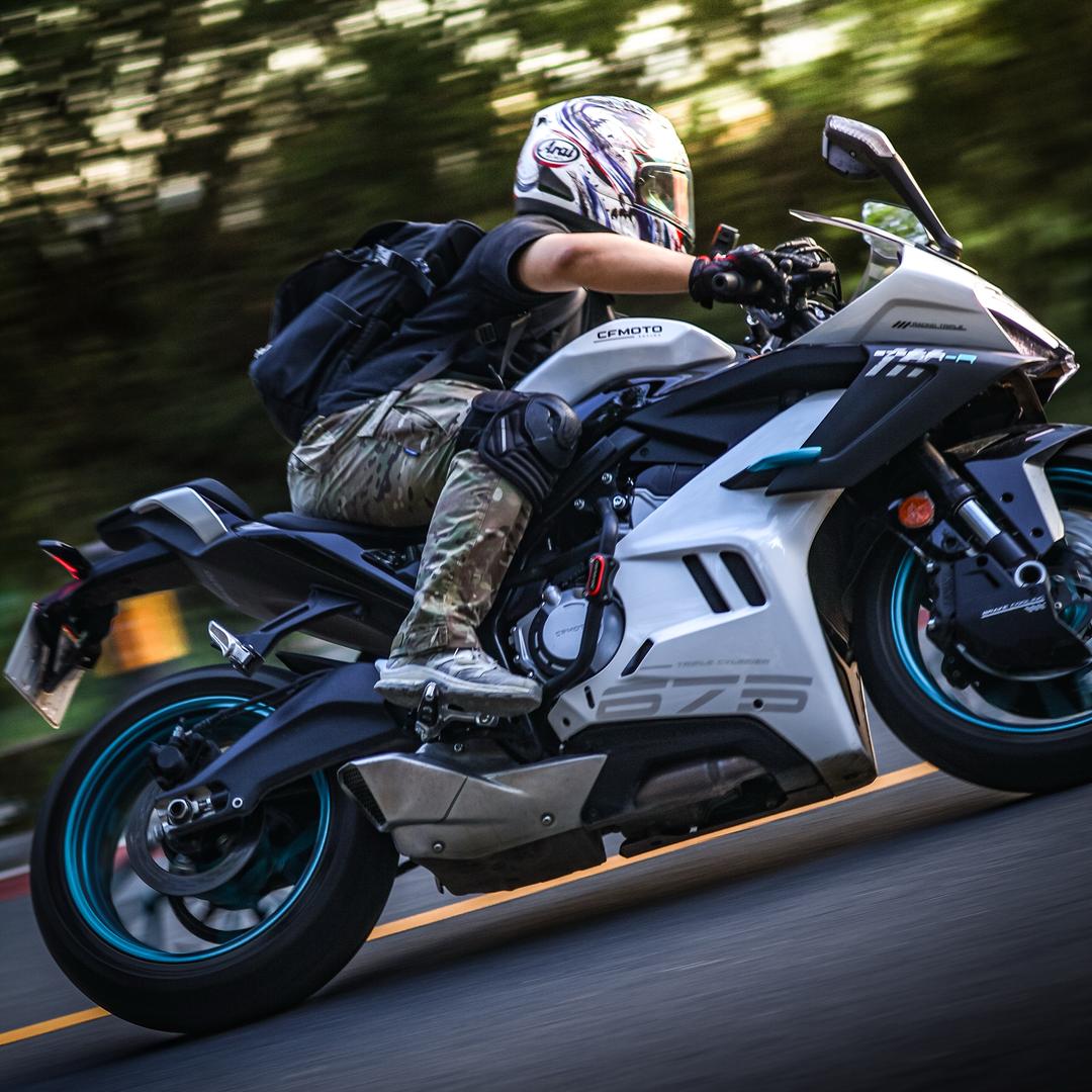 亮si r📷🏍️
