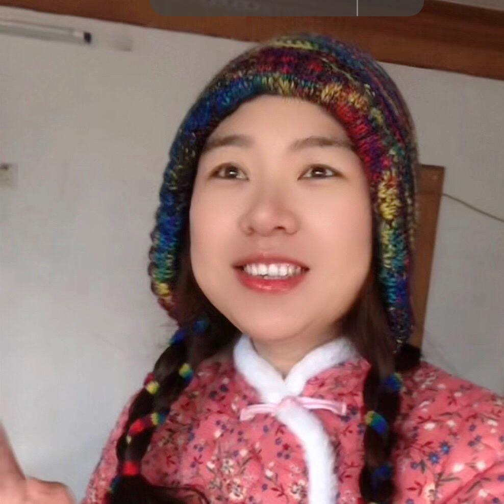 大脸妹霞姐