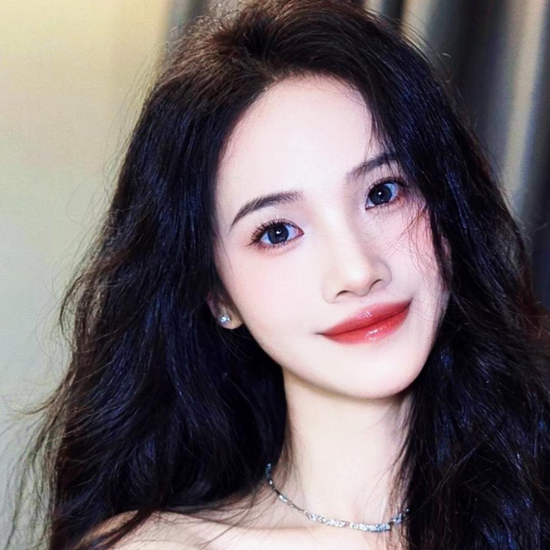 苏州门窗届诗诗
