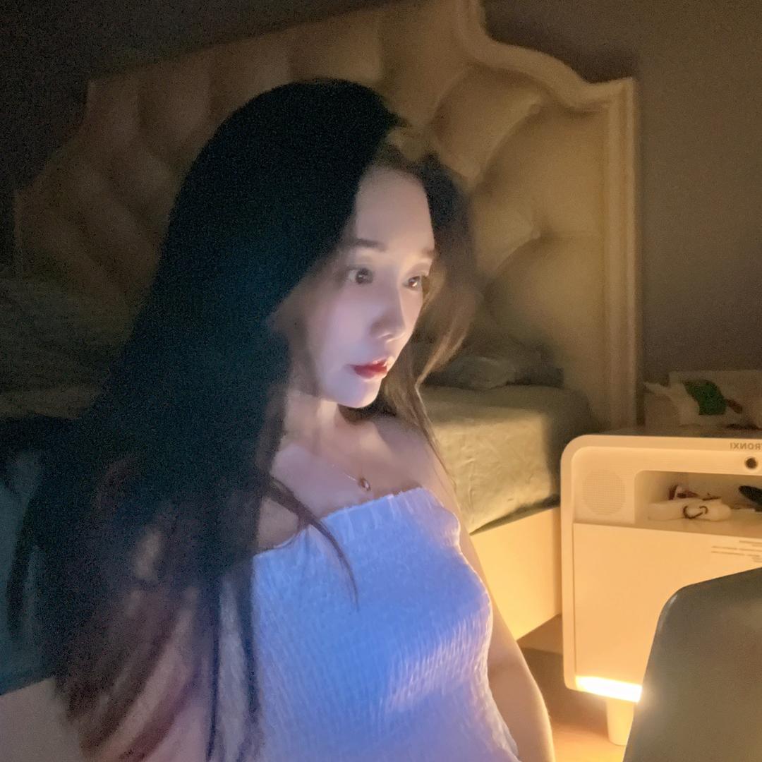 王景儿呀