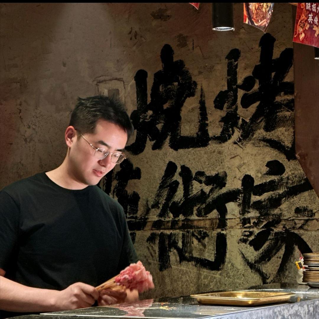大熊做烧烤
