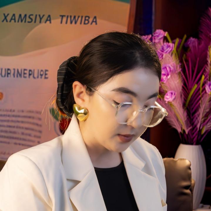 Xamsiya Tiwiba