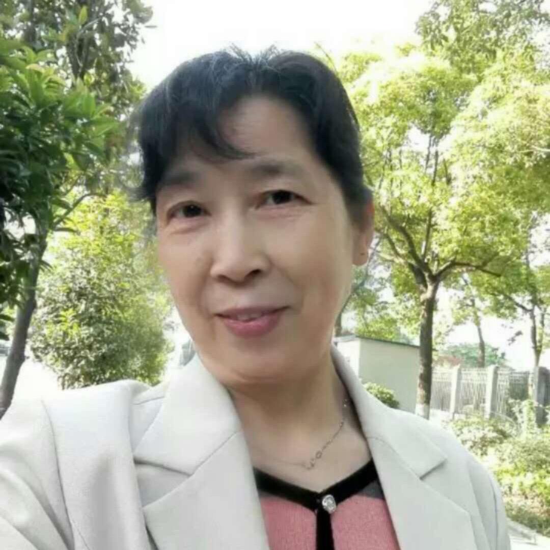 飞行循环中的历翌辰头像