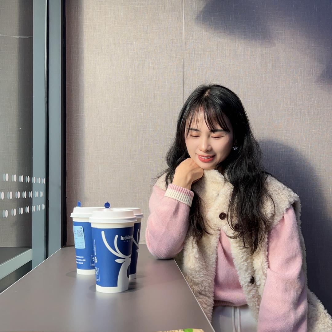 ℘᭄ᩚ꯭ᩚ🥀陈嘻嘻꧔ꦿ