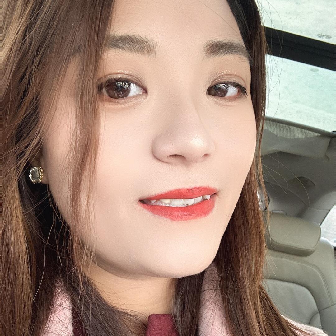 爱笑女孩👧