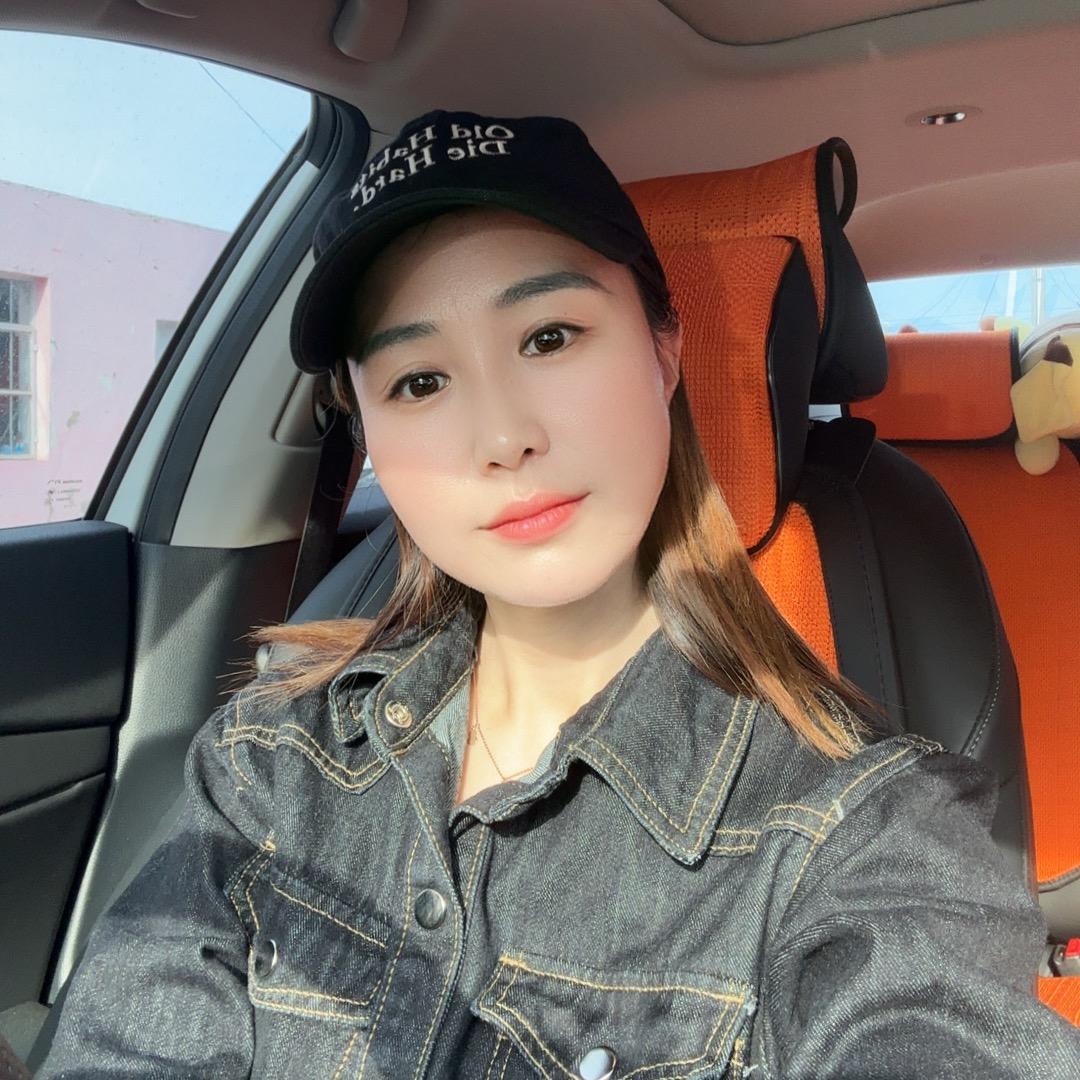库伦教唱歌的昂老师