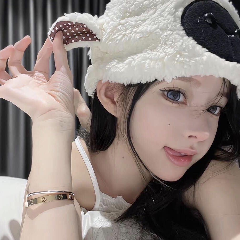 A.小洋