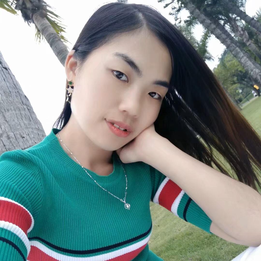 依依
