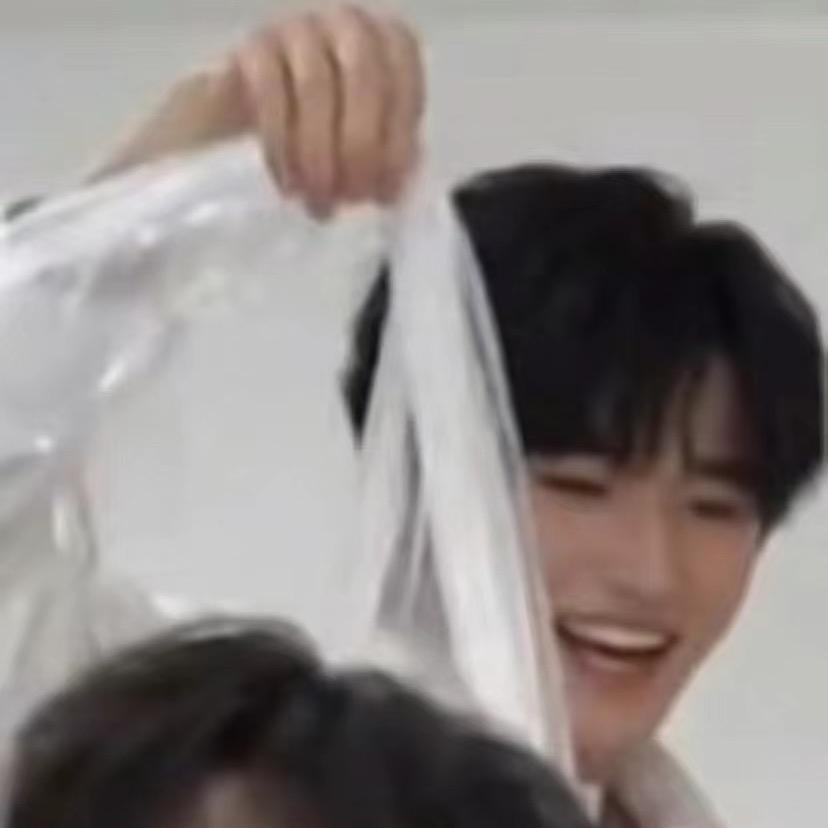 咪猪现在肚子饿