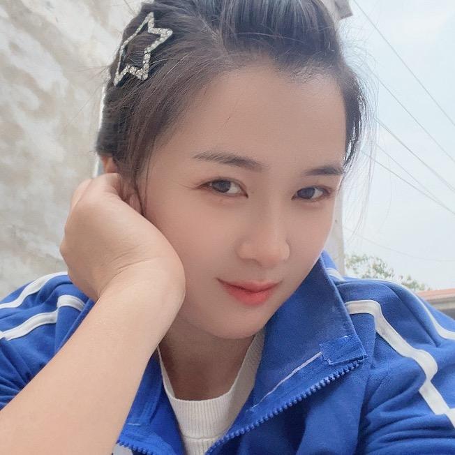 小晨妈首播