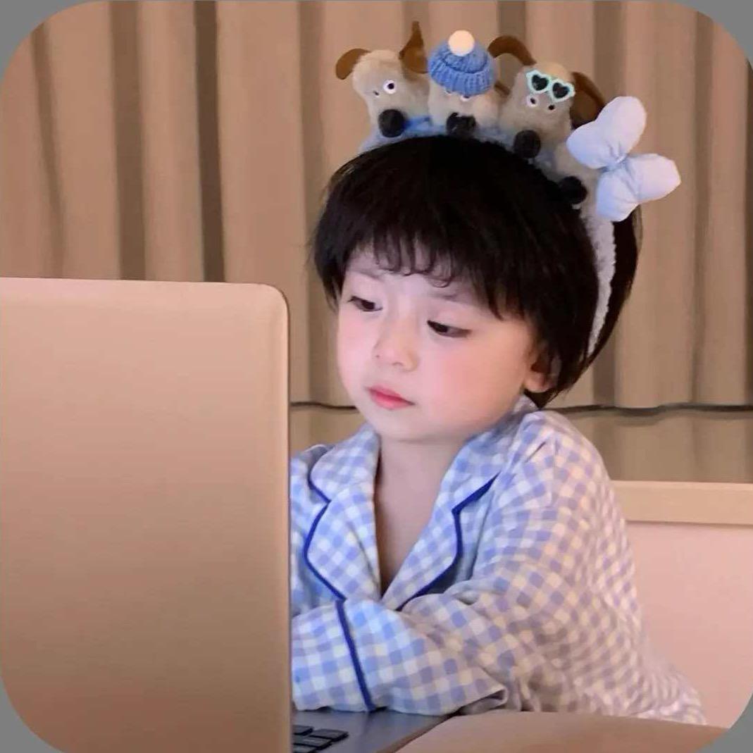 小逸