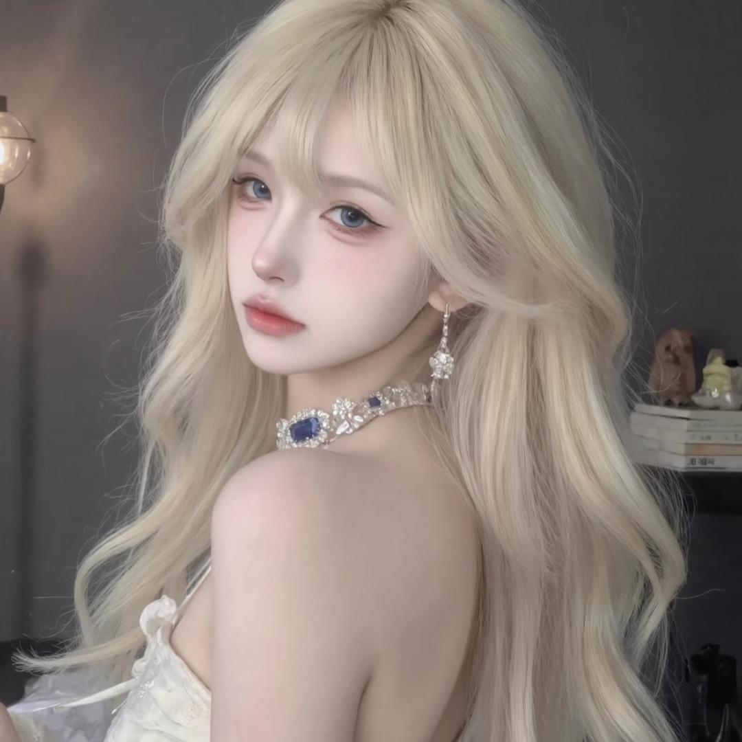 依依