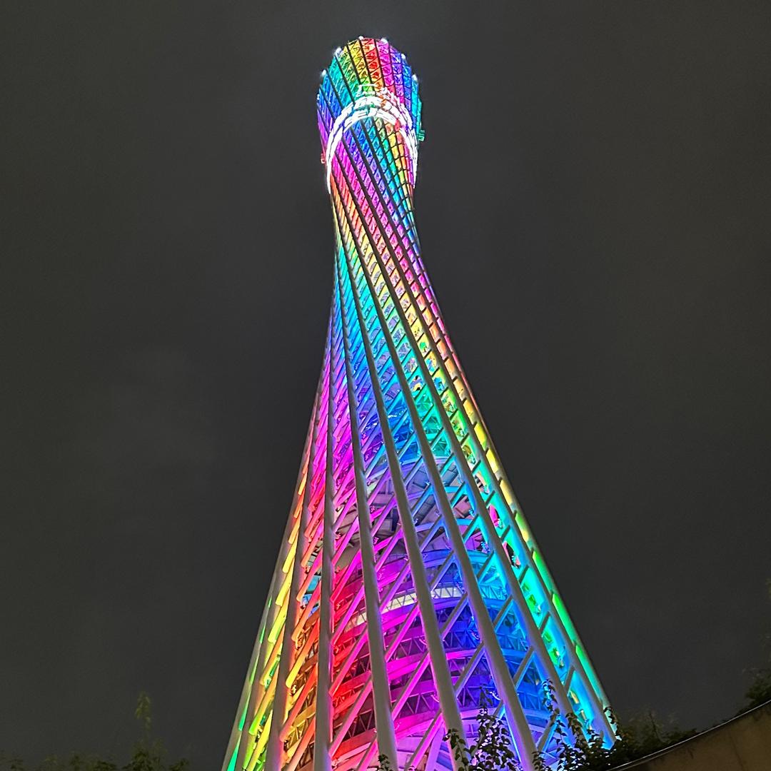 奥莱