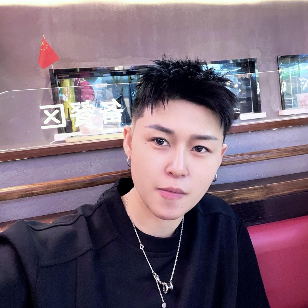 L 李
