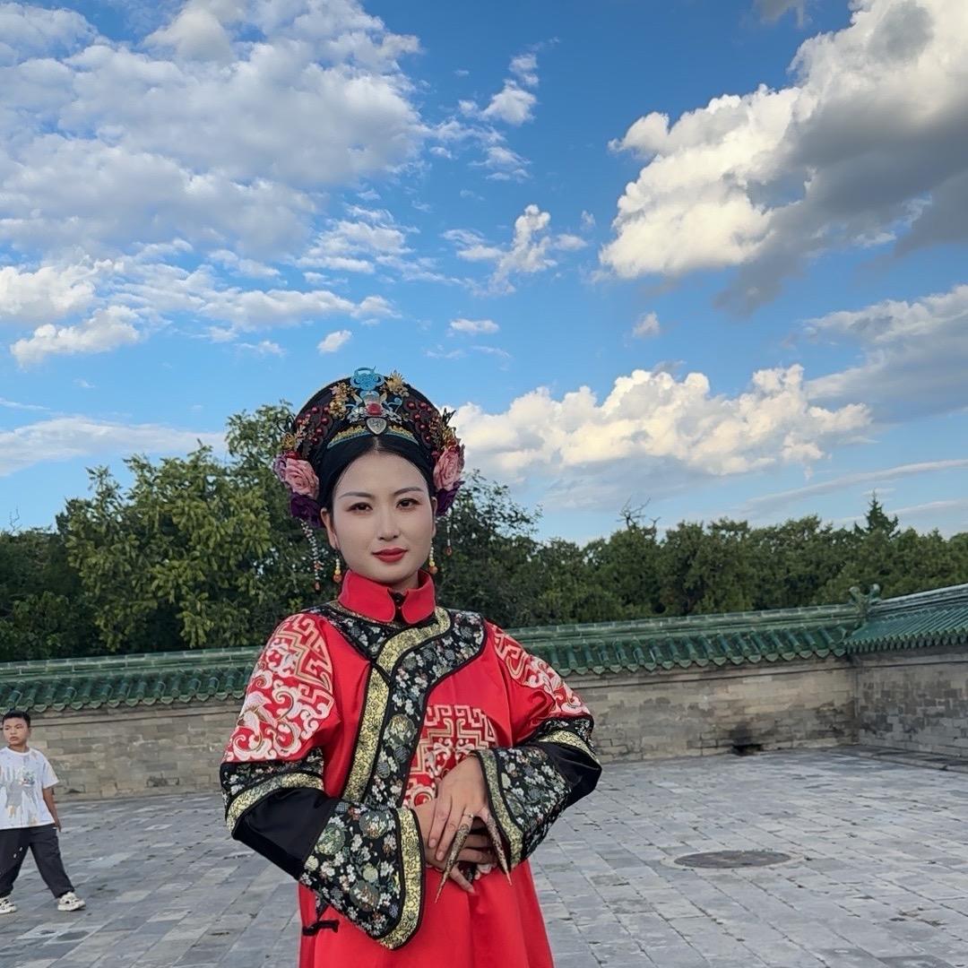 小慧姐爱化妆