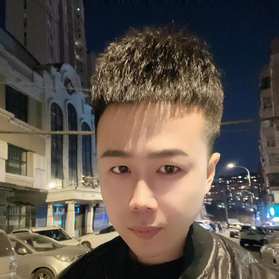 何必在忆