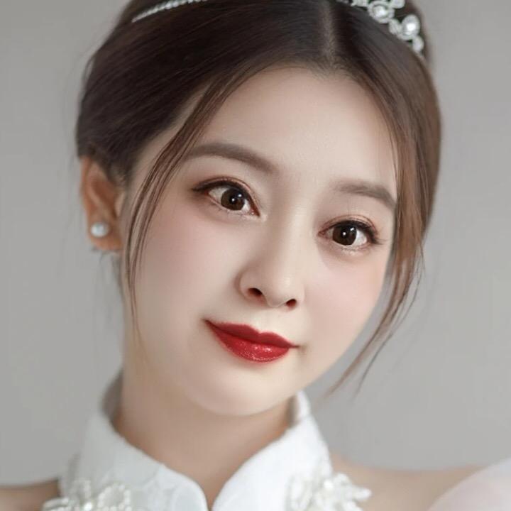 爱搞笑的雪姐