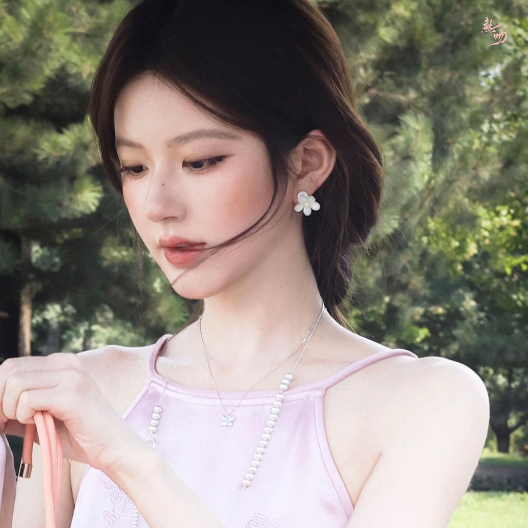 小野莓莓子-