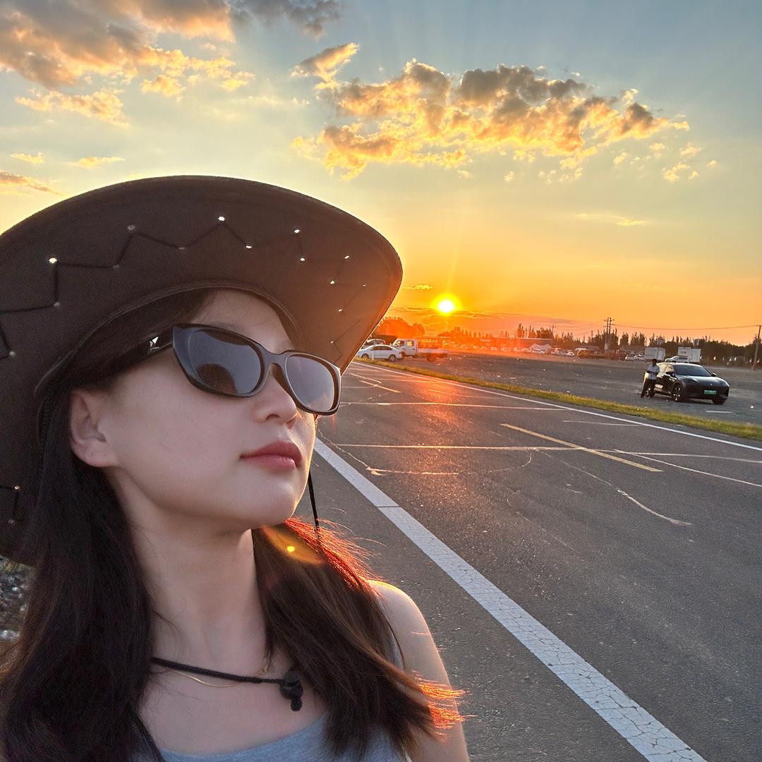 小城·美舍（原名Jojo美甲美睫）
