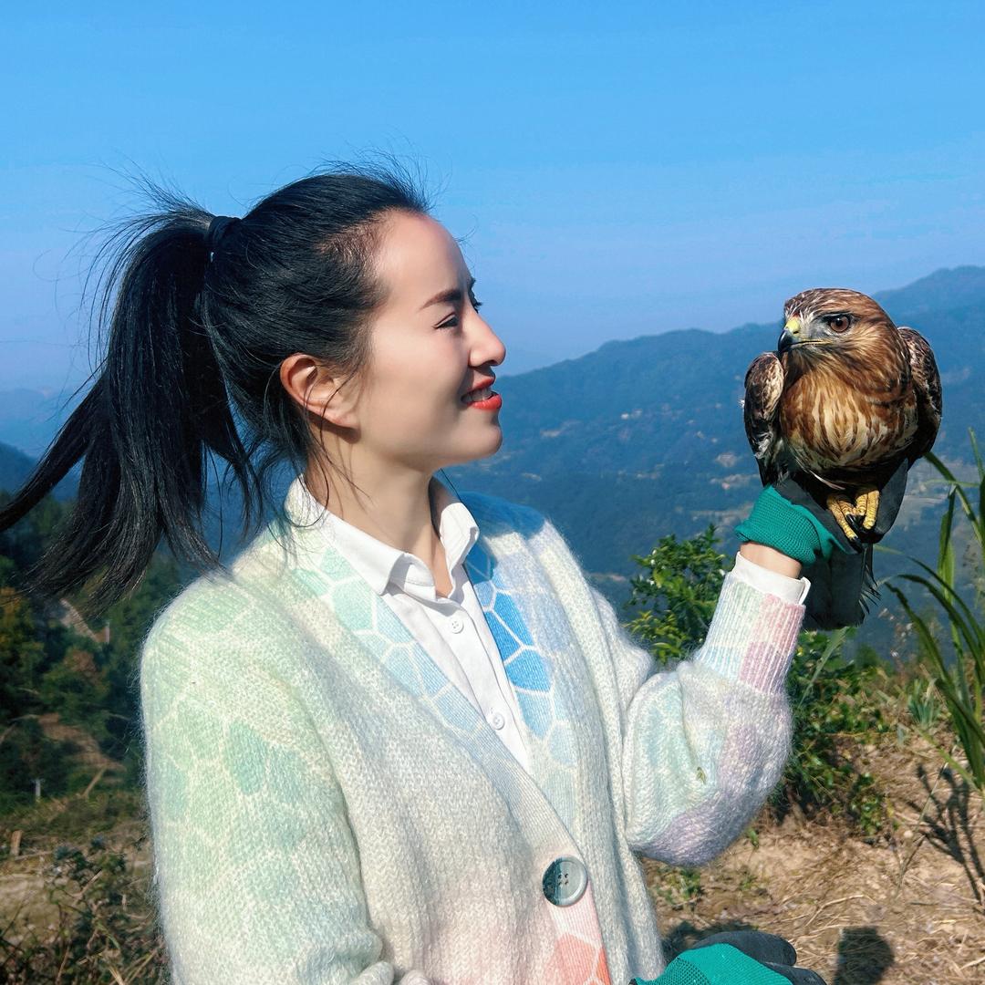 罗芸原生态世界