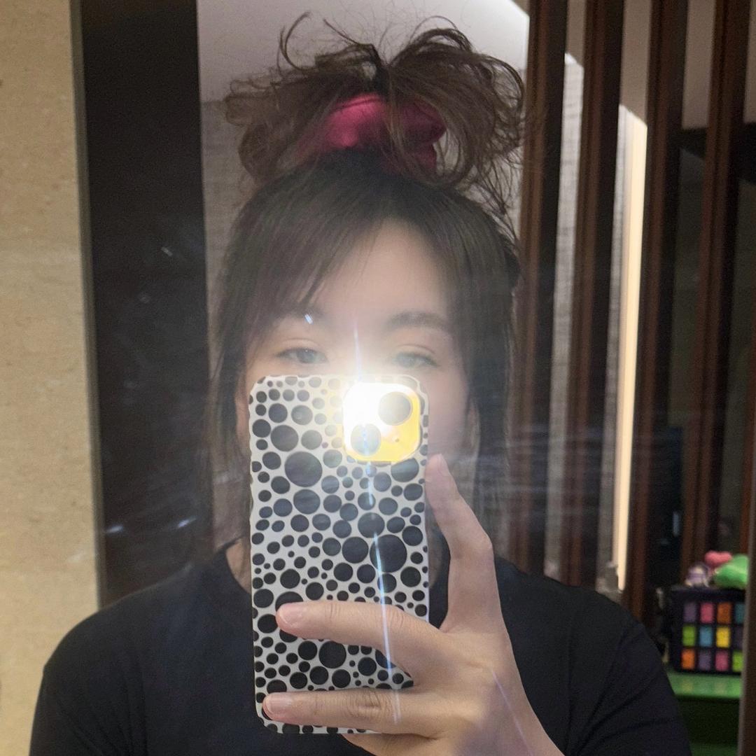 查理咕咕🐨🍄🌵