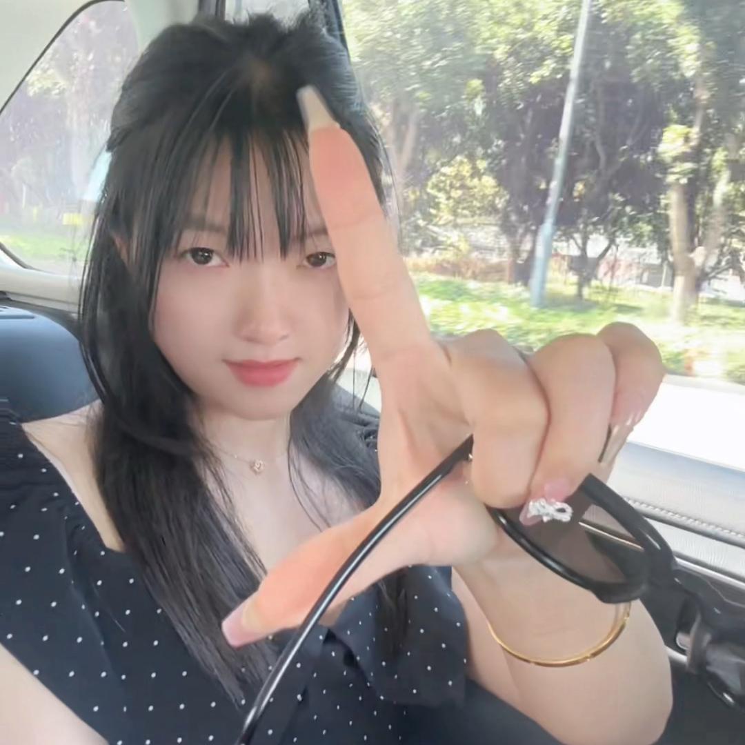 小马哥 🕷 🕷