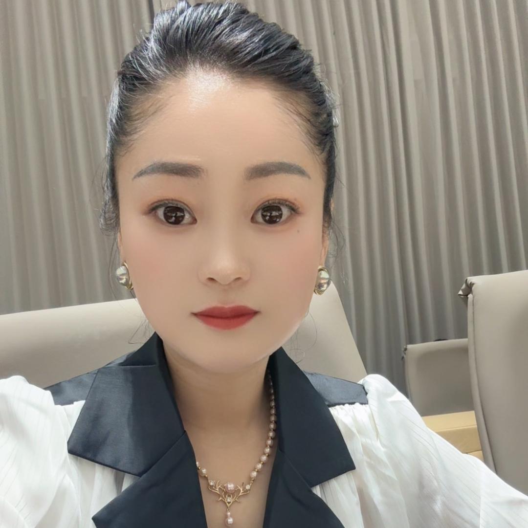 小芬