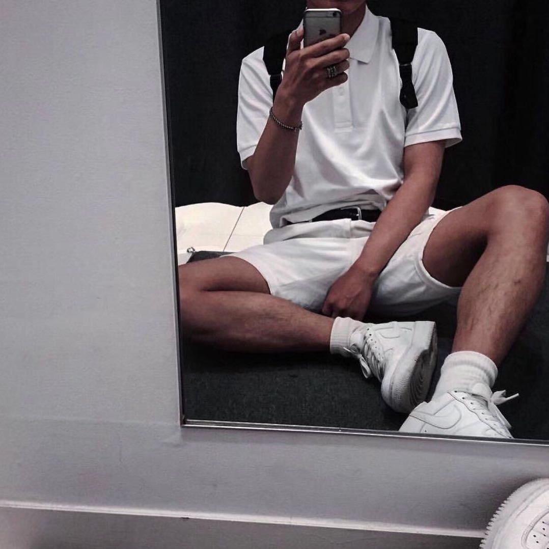 AAA肯德基疯狂星期四代吃