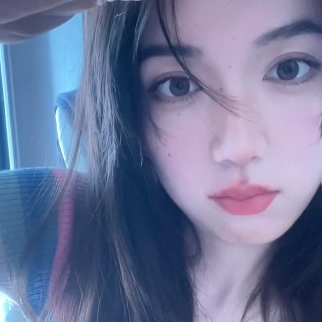 是袋子啦