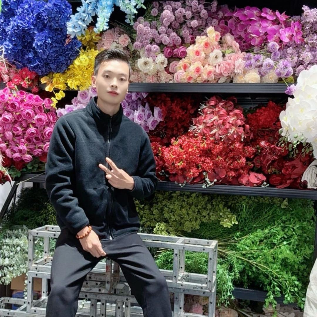 在社旗做婚礼的崔颖