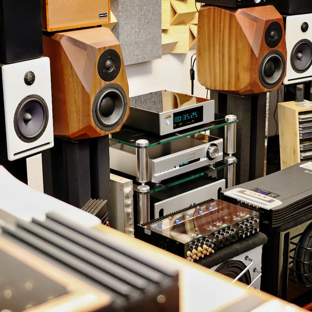 发烧汽车音响（肇庆）藏阁专改