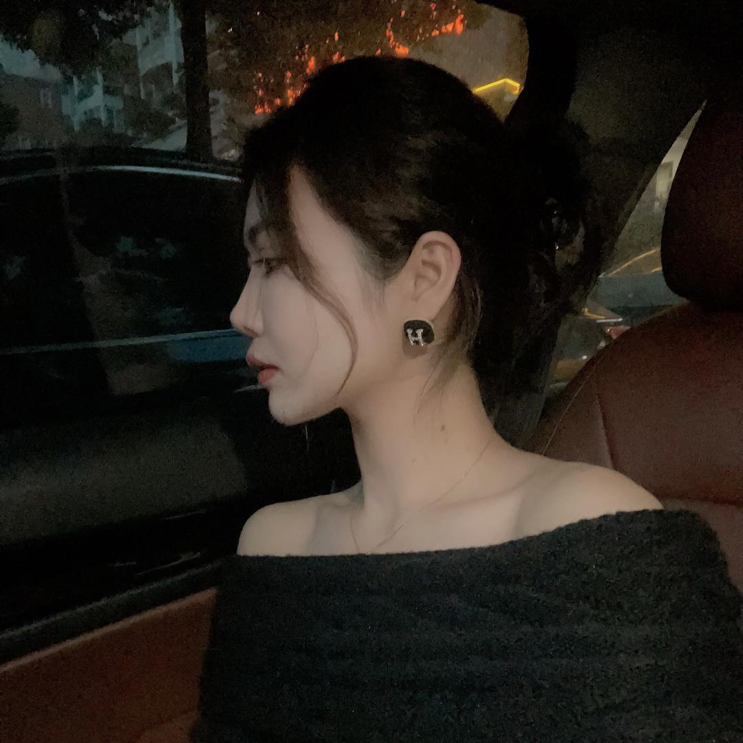 -贺婷婷