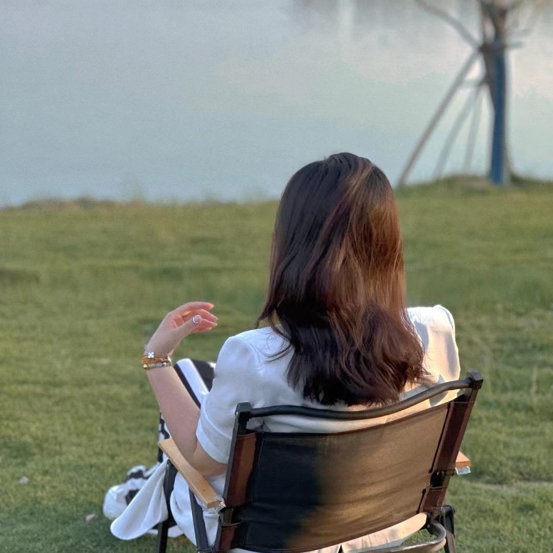 富贵小婕²⁰²⁵