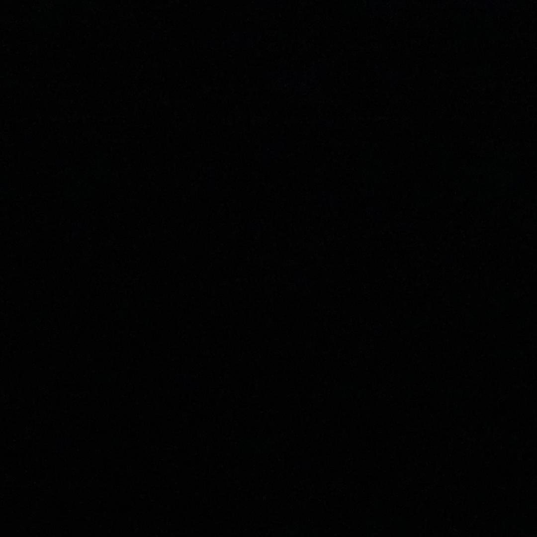 白。