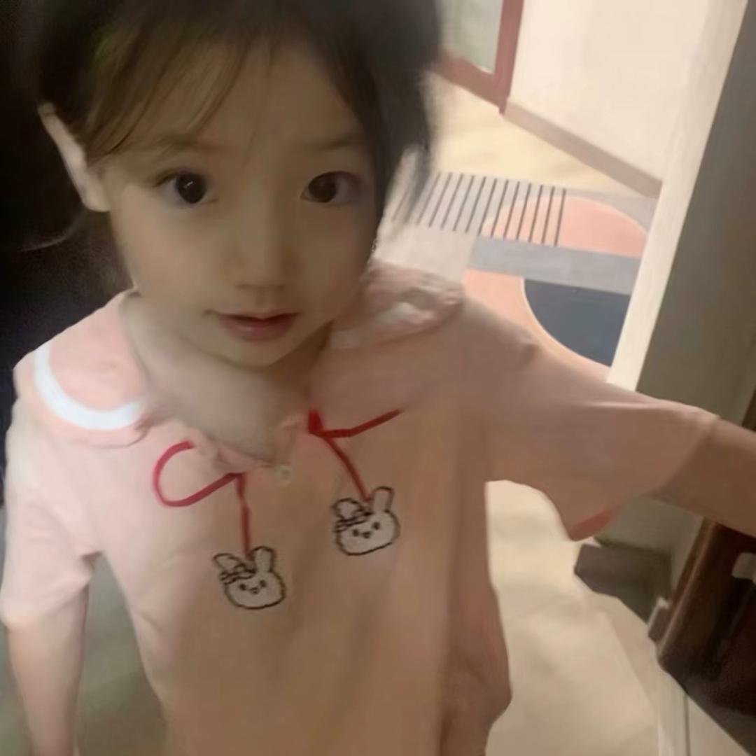 薯条大王^>៸៸៸៸<^