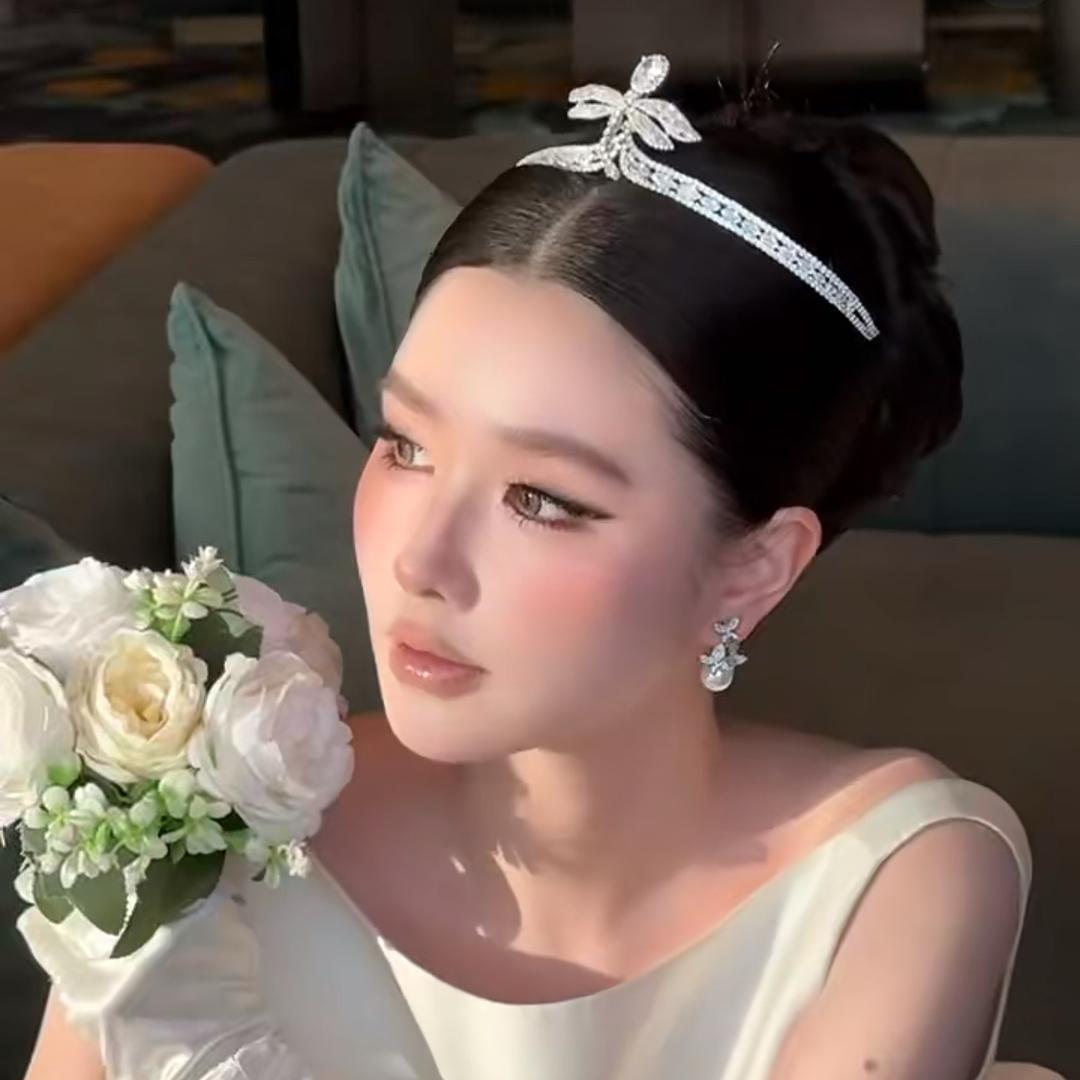 SUSU时尚新娘明星店一辉辉