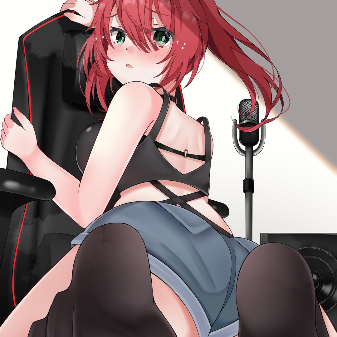 /•᷅•᷄\୭美丽泼妇_Miho