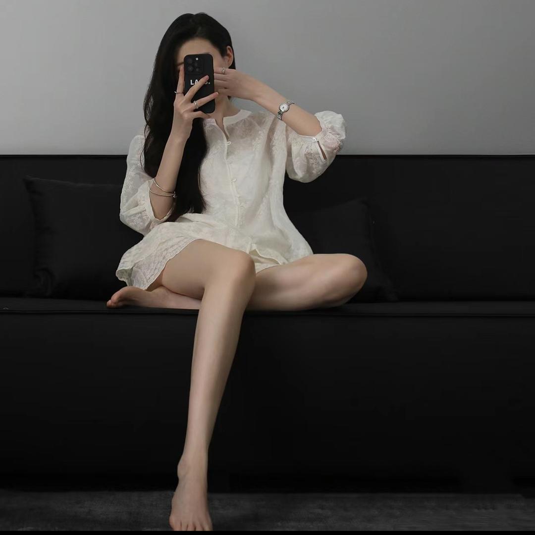 蘭。